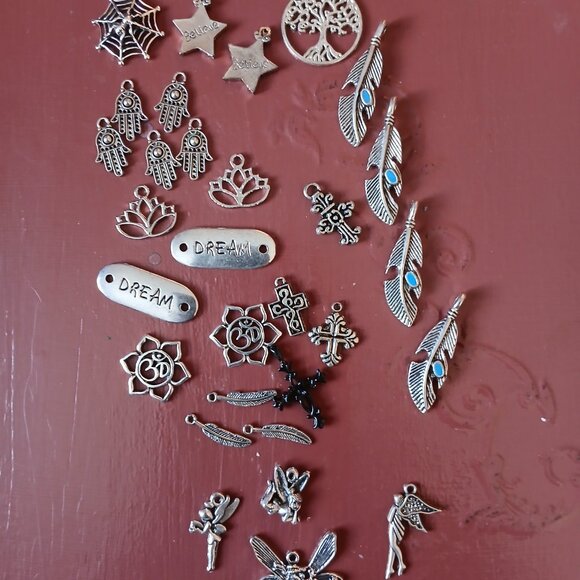 Destash Lot of 77 Jewellery Jewelry Findings Pendants Charms Fancy Boho Goth - Picture 4 of 13